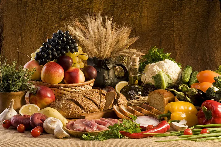 Can You Compost Cooked Food? 7 Tips and Tricks